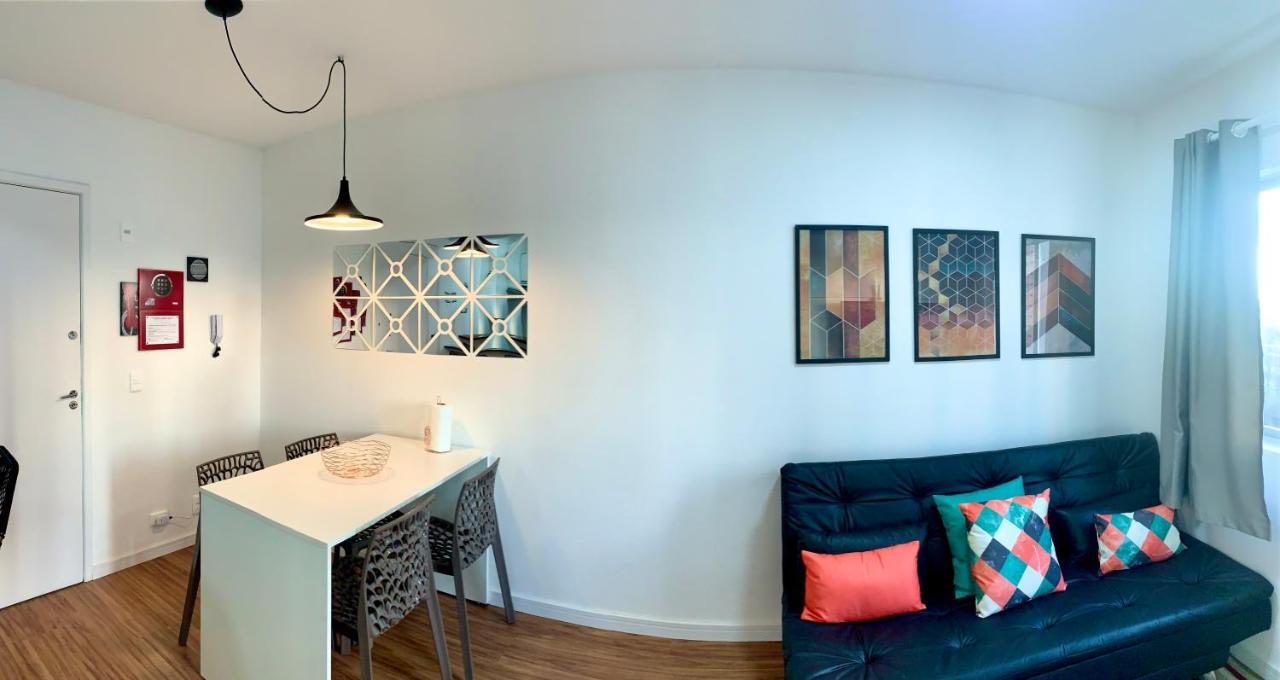 707- Apartamento Encantador, Amplo E Decorado, Quarto, Sala, Cozinha, Mobiliario Moderno, Cozinha Completa Com Utensilios , Excelente Vista Da Cidade E Localizacao Privelegiada No Bairro Bigorrilho Куритиба Экстерьер фото